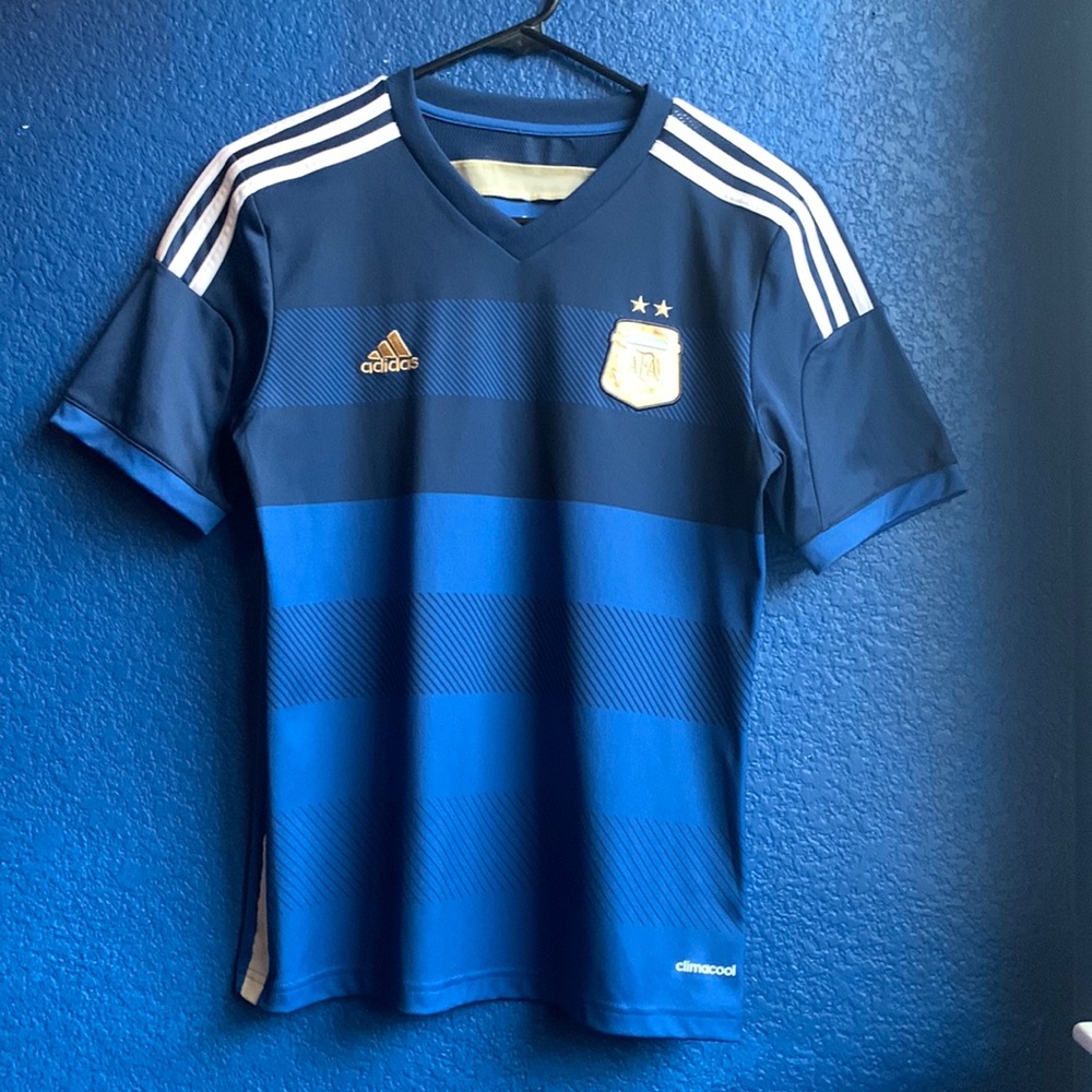 World Cup 2014 Argentina Away Jersey (kids size). RARE!